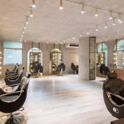 Menz Crown Premium Salon