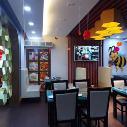 BUMBLE BEE DHAKA, CAFE & CHINESE RESTAURANT